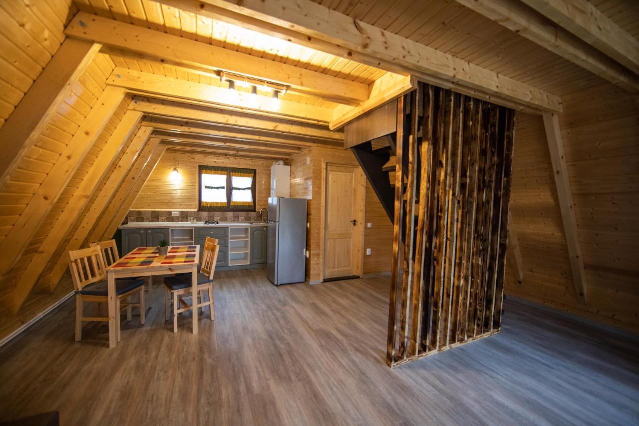 Catunul Din Podei A-Frame Dragoslavele Extérieur photo